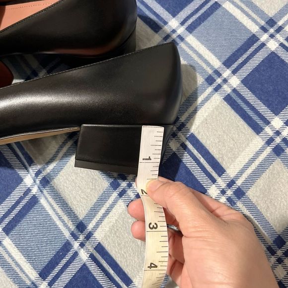 Bally Switzerland black leather loafers Size 7 - Picture 6 of 7